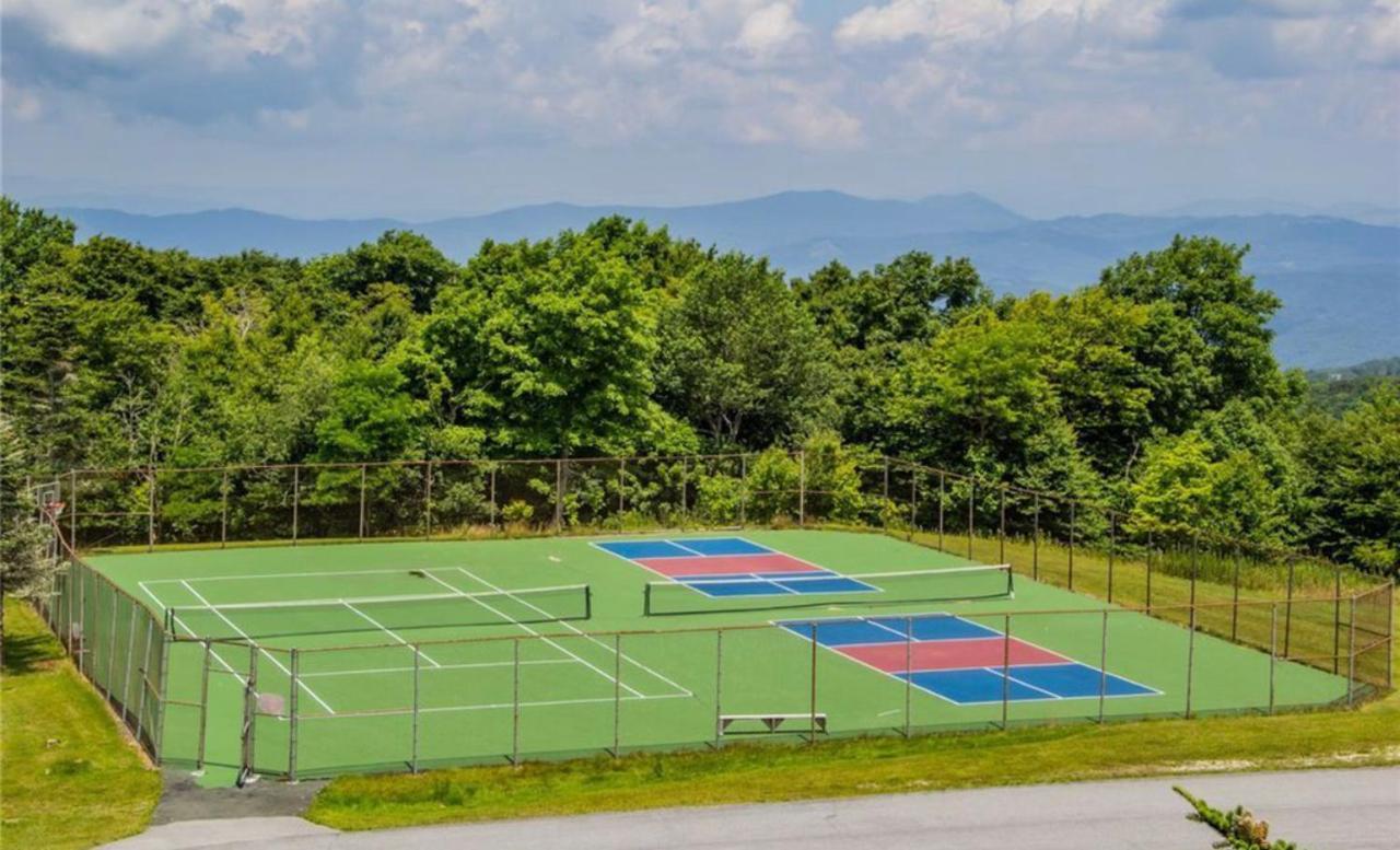Adventure Awaits Beech Mountain Exterior foto